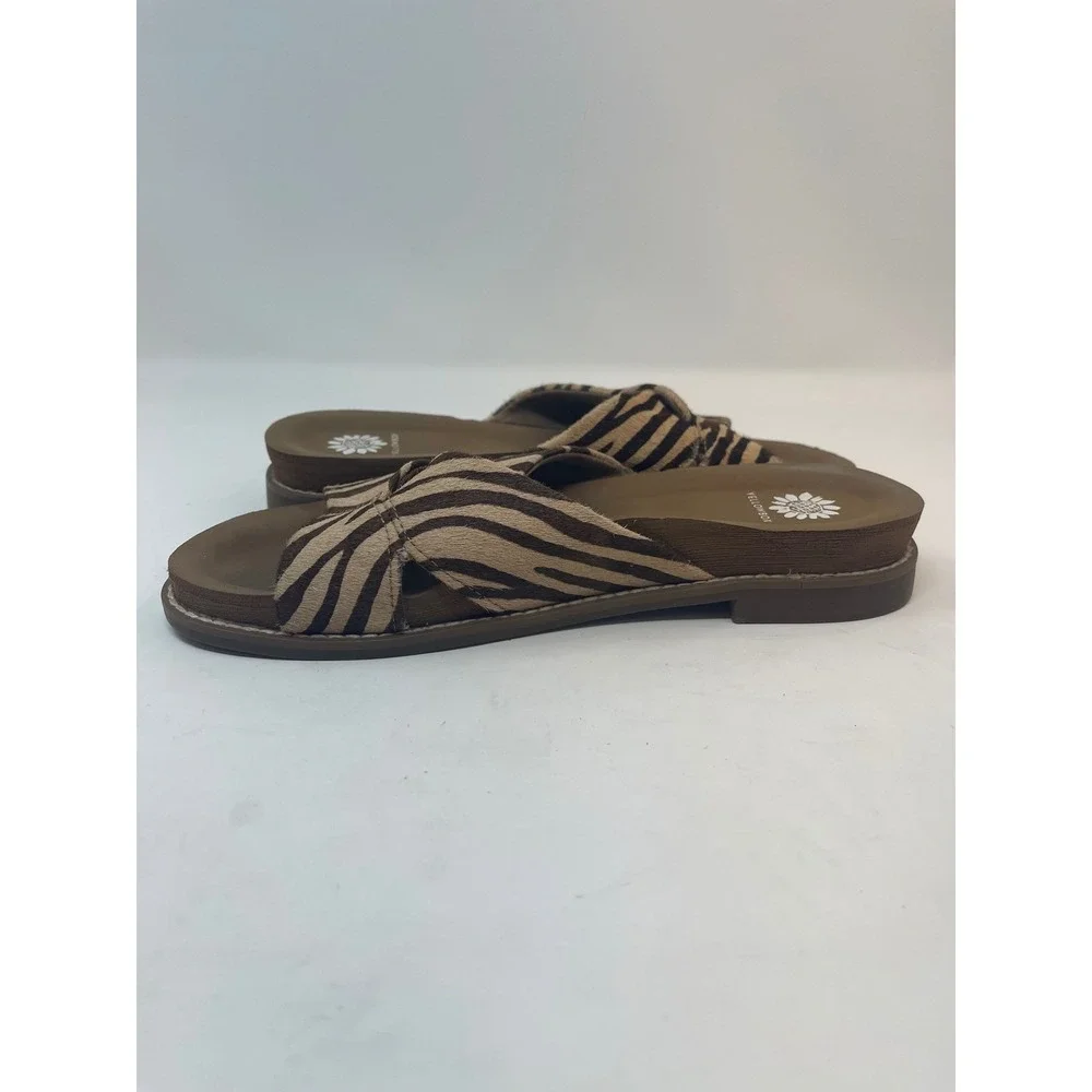 Yellow Box Zebra Print Slide Sandals Women's Size 7 Brown Tan Calf Hair - Picture 7 of 10